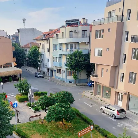 нина Διαμέρισμα